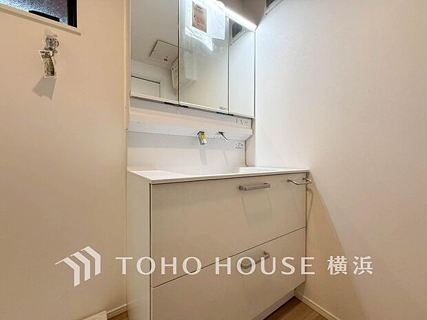 ご家族の1日が始まり、1日の終わりを締めくくる洗面空間。