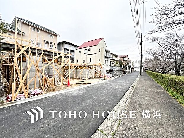 街並み全体のデザインへの拘りと充実した設備はきっとご満足いただける筈。(2026年3月撮影)