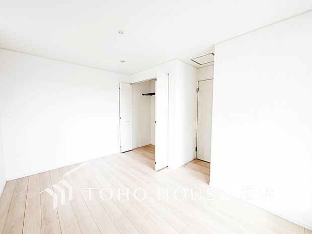 穏やかな寛ぎを届ける上質仕様のお部屋。自分時間を充実させながら心豊かにできるプライベート空間。