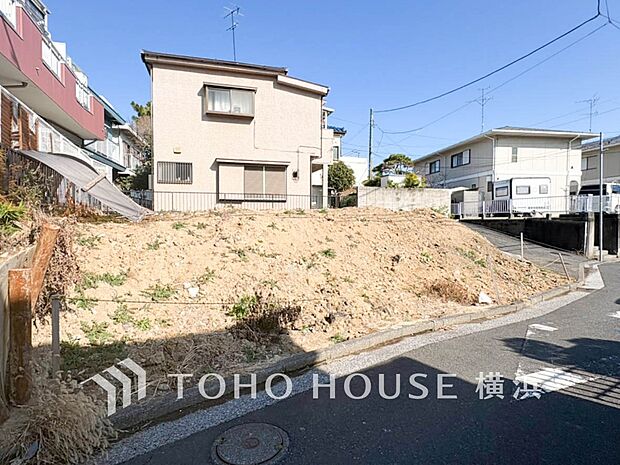 暖かな陽光と爽やかな風がハーモニーを奏でる上質な空間を愉しむ暮らし。(2026年3月撮影)