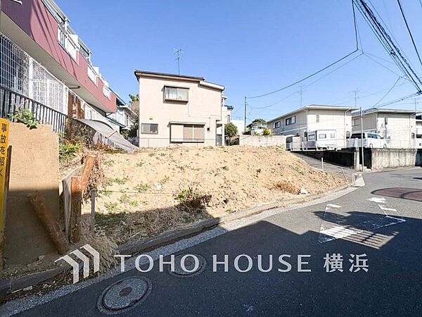 表現された空間は豊かな光と風を纏い、暮らしの時間を豊かにしてくれます。（2026年3月撮影）