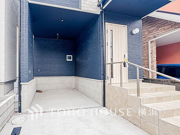 敷地内に駐車スペースがあると、日々の暮らしのをスムーズに運ぶ事が出来ます。