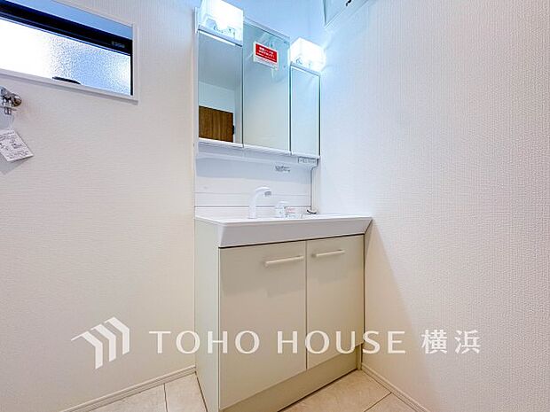 ご家族の1日が始まり、1日の終わりを締めくくる洗面空間。