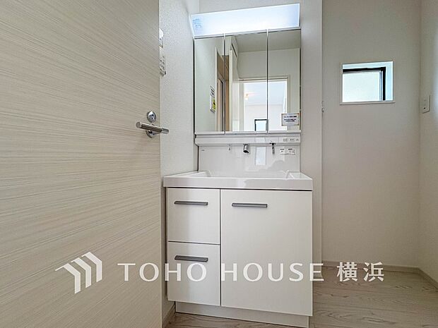 一日の始まりと終わりを心地よく演出してくれる、多彩な機能が備えられたパウダールーム。