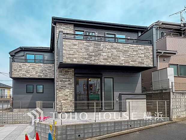 暖かな陽光と爽やかな風がハーモニーを奏でる上質な空間を愉しむ暮らし。