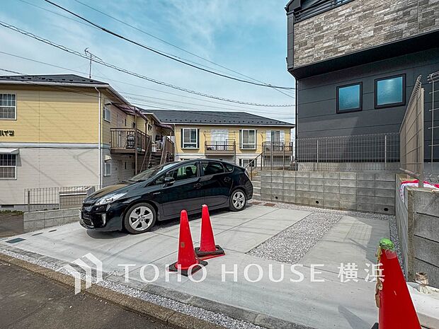 敷地内に駐車スペースがあると、日々の暮らしのをスムーズに運ぶ事が出来ます。