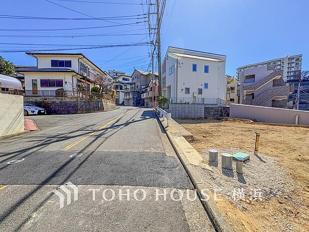 街並み全体のデザインへの拘りと充実した設備はきっとご満足いただける筈。(2026年3月撮影)