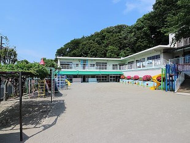 認定こども園大谷幼稚園 290m 集団生活の中で心を豊かにすることをメインに、素直な心や思いやりなど感情の豊かさを大事にしていきます。