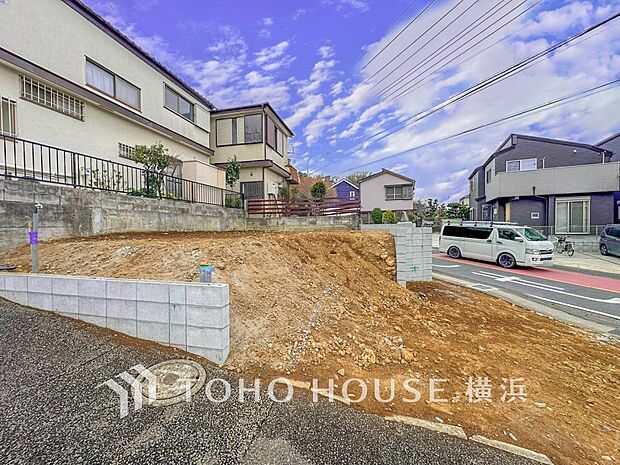 街並み全体のデザインへの拘りと充実した設備はきっとご満足いただける筈。(2026年3月撮影)