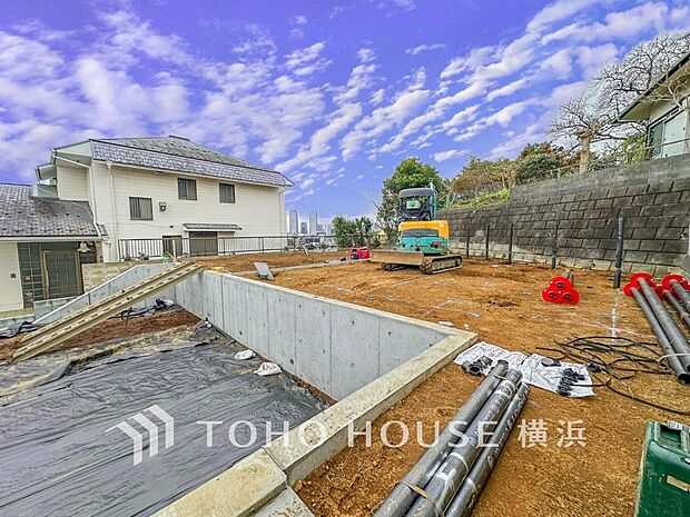 表現された空間は豊かな光と風を纏い、暮らしの時間を豊かにしてくれます。(2026年3月撮影)