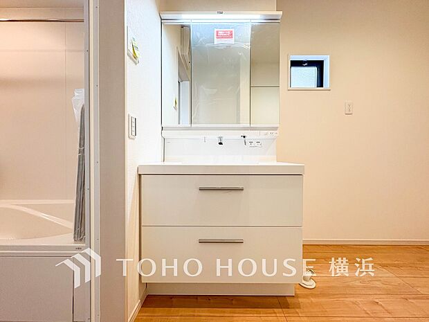 ご家族の1日が始まり、1日の終わりを締めくくる洗面空間。