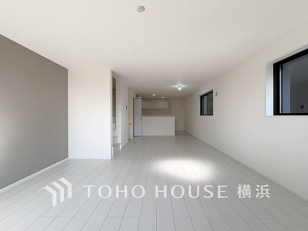 集いの場、憩いの場としての快適性を求めたやすらぎの空間です。