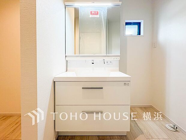 ご家族の1日が始まり、1日の終わりを締めくくる洗面空間。