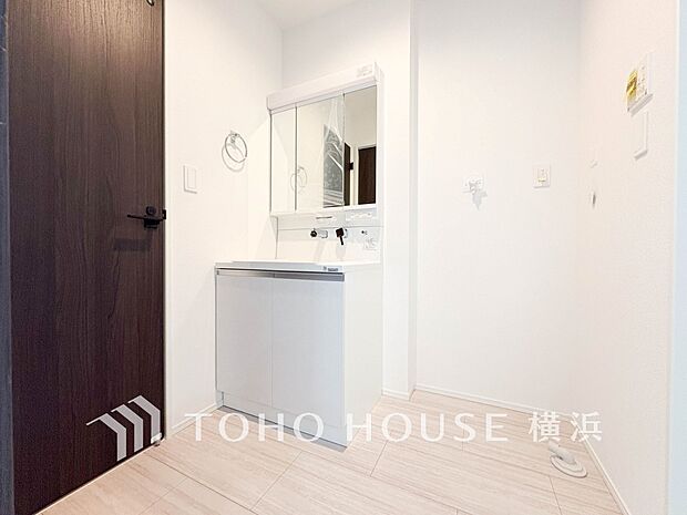 ご家族の1日が始まり、1日の終わりを締めくくる洗面空間。