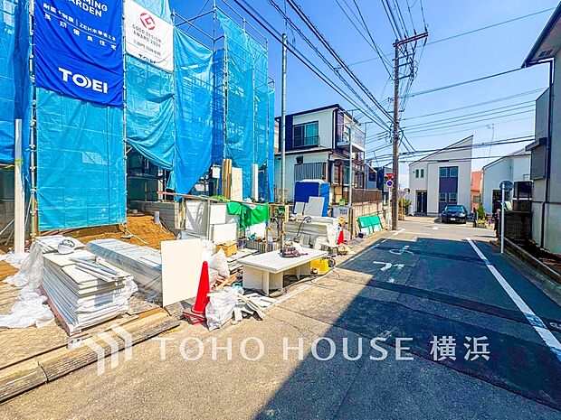 生活利便に優れた住環境に立地し、ゆとりある生活が送れます。（2026年3月撮影）