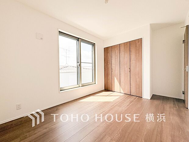 穏やかな寛ぎを届ける上質仕様のお部屋。自分時間を充実させながら心豊かにできるプライベート空間