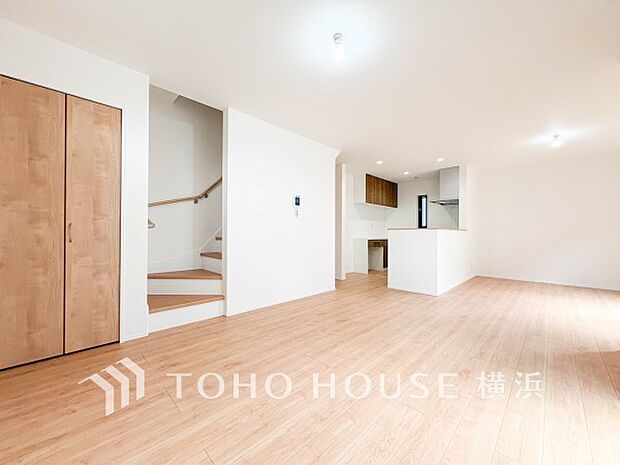 家族と過ごす時間を大切にしたい方にぴったりの明るくゆとりある住空間です