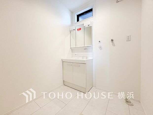 ご家族の1日が始まり、1日の終わりを締めくくる洗面空間。