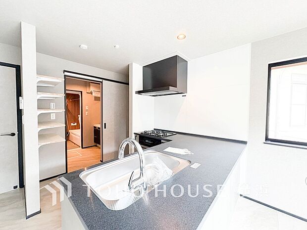 寛ぎとコミュニケーションを育む居心地のよい場所になりそうです。