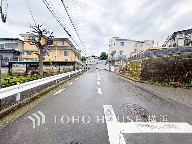 穏やかな住環境で子育てファミリーにもおすすめです。(2026年4月撮影)