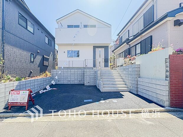 時間のゆとりと空間、爽やかな陽光がもたらす光と風を贅沢なまでに感じる暮らしが始まります。