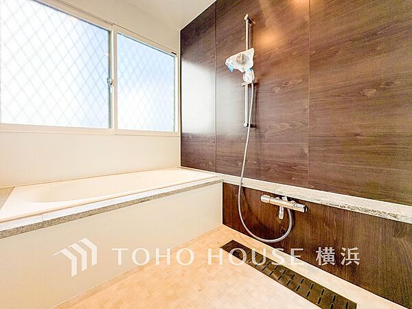 快適な使い心地とゆとりある空間が1日の疲れを解きほぐすバスルーム。
