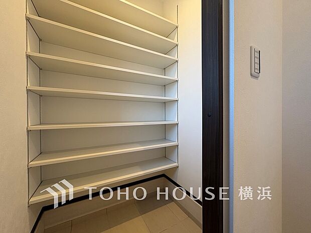 暮らし心地を大きく左右する収納を、適材適所に配置し使い勝手を考慮しました。