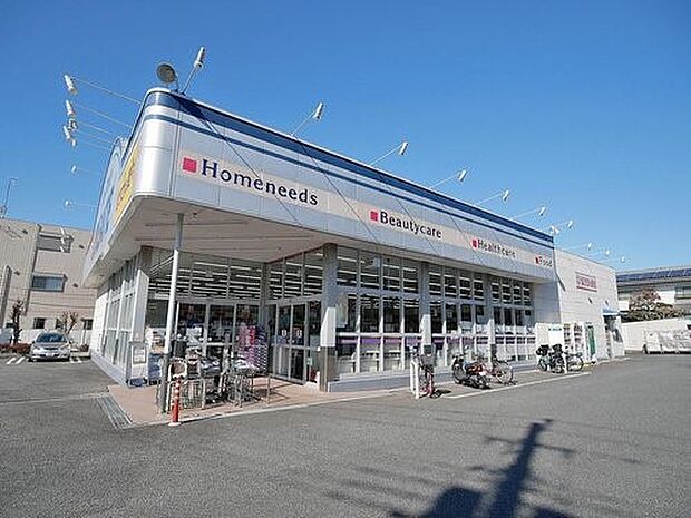 クリエイトエス・ディー戸塚原宿店　650m　お薬や日用品はもちろん、冷蔵食品・冷凍食品・野菜・精肉・酒などをお手ごろ価格で取り揃え。 
