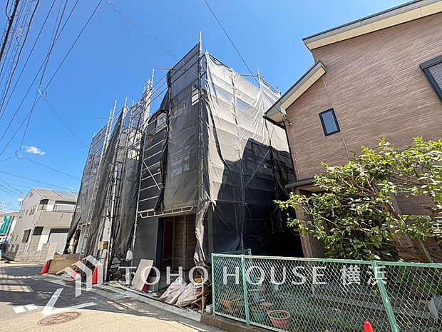 街並み全体のデザインへの拘りと充実した設備はきっとご満足いただける筈。（2026年4月撮影）