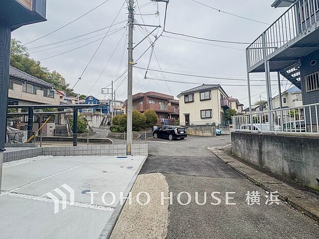 子育て環境、生活利便に優れた住環境に立地し、ゆとりある生活が送れます。