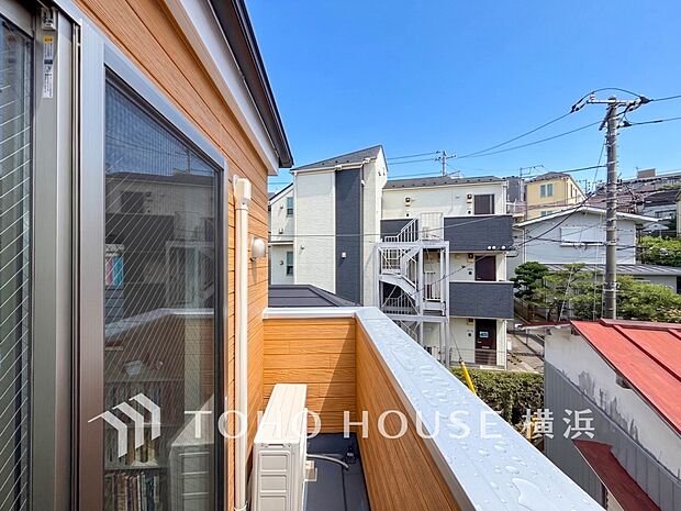 お部屋にも爽やかな風と暖かく柔らかな日差しが差し込み、毎日の暮らしを豊かに彩ります。