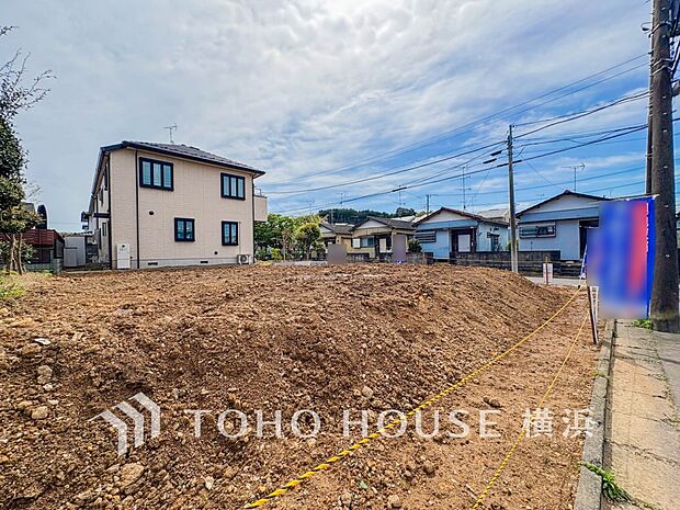 快適さや豊かさはもちろん、未来まで考えた家造りをテーマに建築されます。(2026年4月撮影)