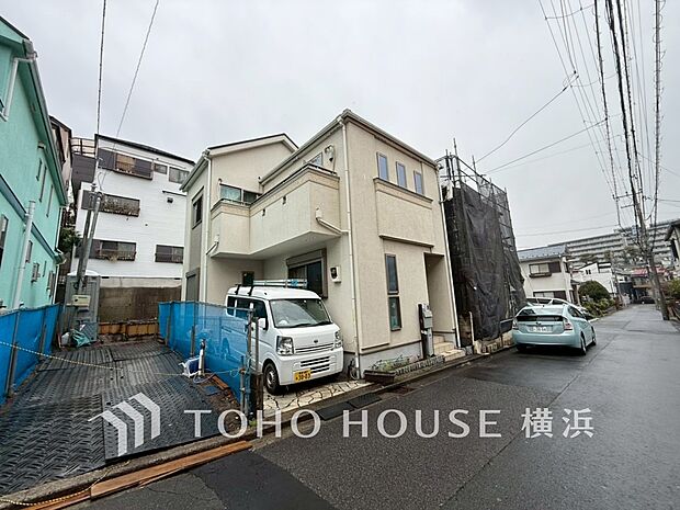 子育て環境、生活利便に優れた住環境に立地し、ゆとりある生活が送れます。(2026年4月撮影)