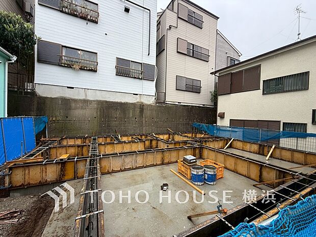 快適さや豊かさはもちろん、未来まで考えた家造りをテーマに建築されます。（2026年4月撮影）