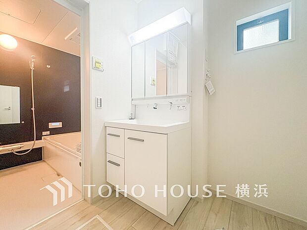 一日の始まりと終わりを心地よく演出してくれる、多彩な機能が備えられたパウダールーム。