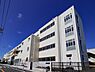 周辺：横浜市立原中学校　1200m　徒歩15分。部活などで帰りが遅くなっても安心の距離です。 