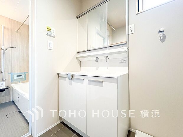 一日の始まりと終わりを心地よく演出してくれる、多彩な機能が備えられたパウダールーム。