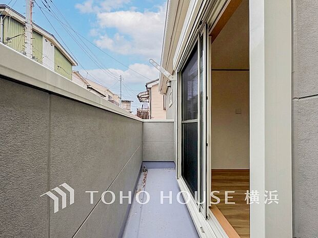 お部屋にも爽やかな風と暖かく柔らかな日差しが差し込み、毎日の暮らしを豊かに彩ります。