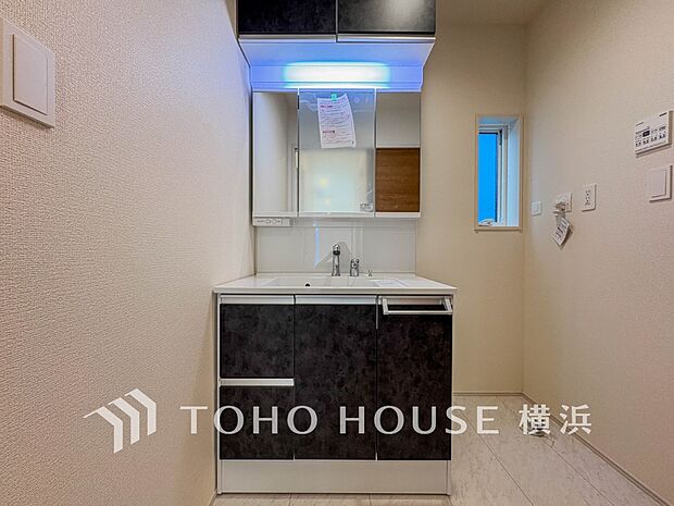 一日の始まりと終わりを心地よく演出してくれる、多彩な機能が備えられたパウダールーム。