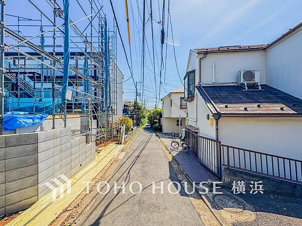 家の良し悪しだけでなく周辺環境も重要なポイント。（2026年4月撮影）
