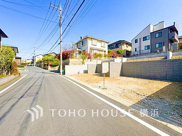 穏やかな住環境で子育てファミリーにもおすすめです。(2026年4月撮影)