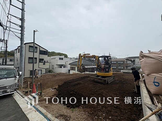 表現された空間は豊かな光と風を纏い、暮らしの時間を豊かにしてくれます。（2026年4月撮影）