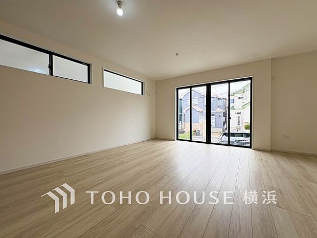家族と過ごす時間を大切にしたい方にぴったりの明るくゆとりある住空間です。