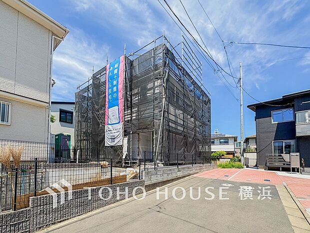 街並み全体のデザインへの拘りと充実した設備はきっとご満足いただける筈。(2026年5月撮影)