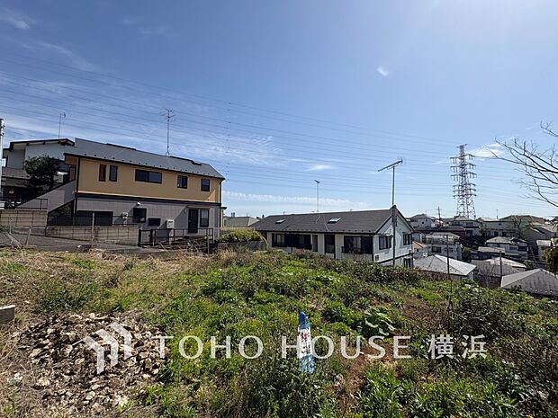 良質な環境に暮らす永住の邸がここに誕生します。(2026年4月撮影)