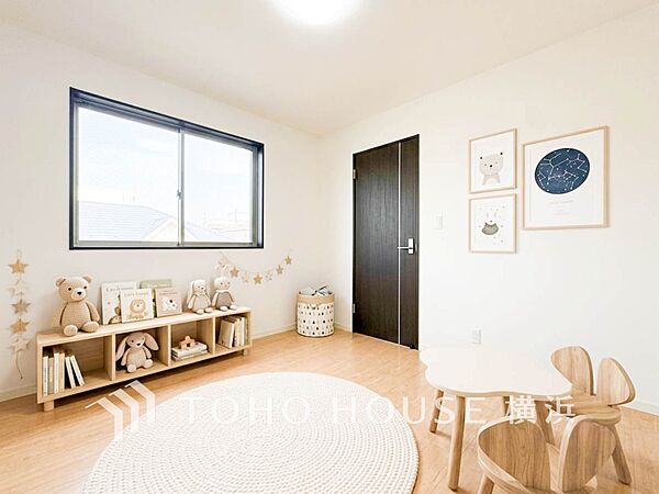 穏やかな寛ぎを届けるお部屋。※生成AIによるイメージです。家具・小物は販売価格に含まれません。
