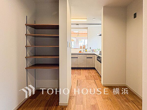 住まいの快適性を左右する収納は欲しい場所に使い勝手のよい収納を確保しています。