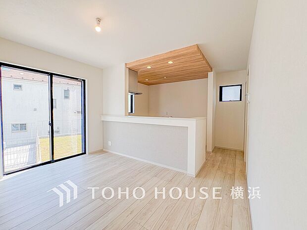 ご家族やお客様との時間など、多くの時を刻む空間。