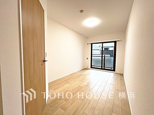 穏やかな寛ぎを届ける上質仕様のゆとりあるお部屋。心豊かにできるプライベート空間。