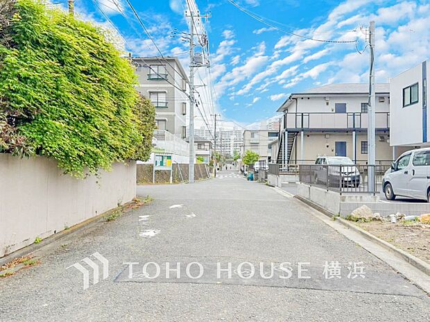 家の良し悪しだけでなく周辺環境も重要なポイント。（2026年4月撮影）